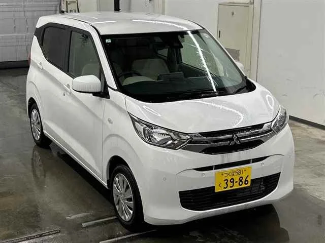 Mitsubishi eK Wagon B33W 2025